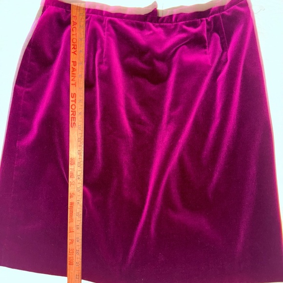 Vintage Burgundy Velvet A-Line Skirt Talbots Size 18 NWT - Picture 4 of 11